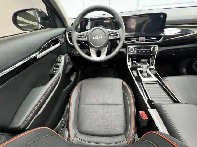 Kia Seltos — Фото автомобиля 9