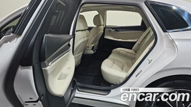 Hyundai Grandeur Grandeur (New) — Фото автомобиля 17