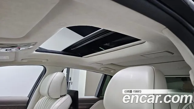 Genesis G90 Бензин 3.5 турбо AWD — Фото автомобиля 26