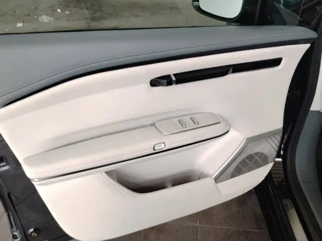 GAC Hyptec HT — Фото автомобиля 6