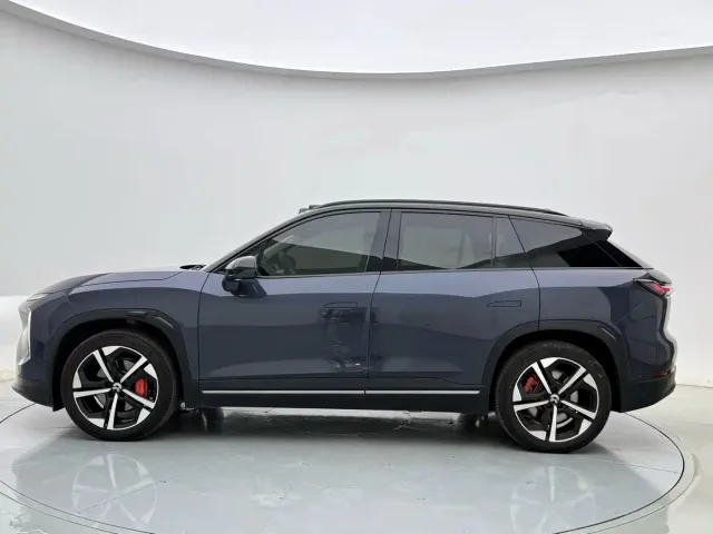 Nio ES7 — Фото автомобиля 3
