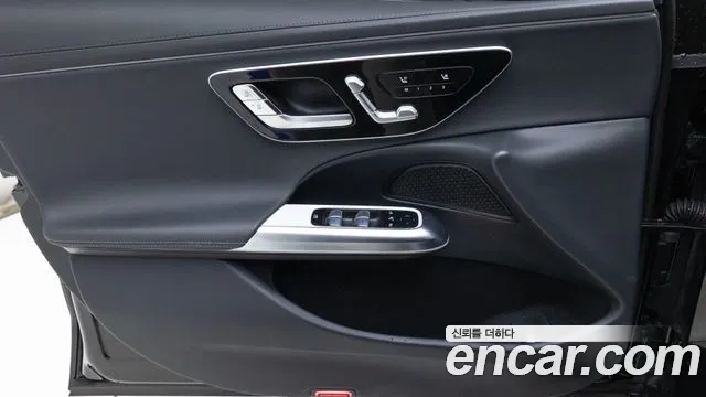 Mercedes-Benz E-Class W214 — Фото автомобиля 15