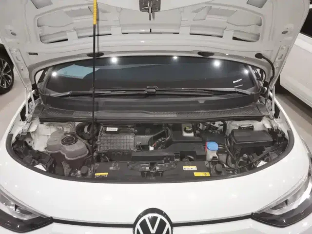 Volkswagen ID.3 — Фото автомобиля 19