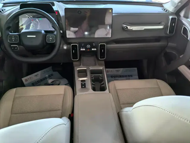 Haval Big Dog — Фото автомобиля 9