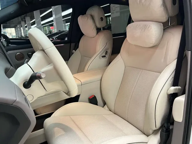 Li Auto i6 — Фото автомобиля 8