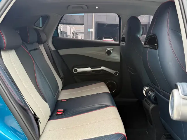BYD Yuan PLUS — Фото автомобиля 8