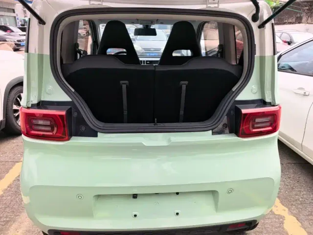 Wuling Hongguang Mini EV — Фото автомобиля 18