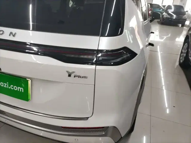 GAC Aion Y — Фото автомобиля 7