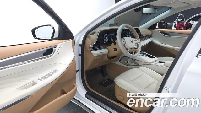 Hyundai Grandeur New — Фото автомобиля 10