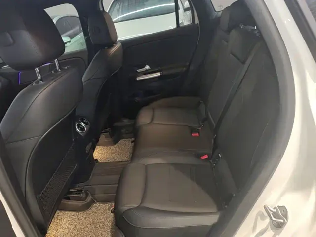 Mercedes-Benz GLA-Class — Фото автомобиля 16