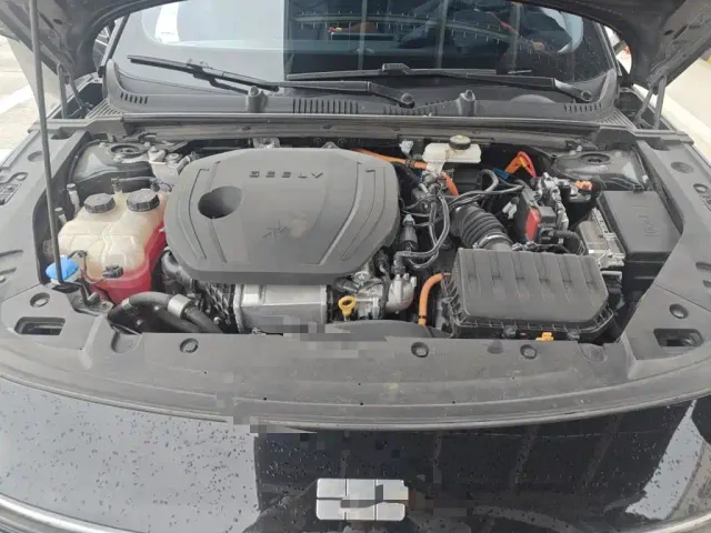Geely Galaxy L6 — Фото автомобиля 10
