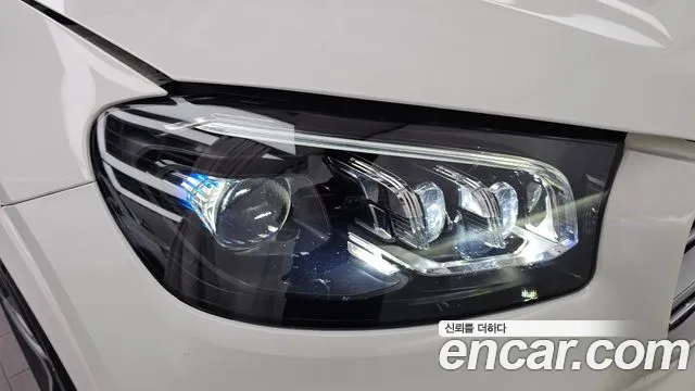 Mercedes-Benz GLS-Class — Фото автомобиля 20