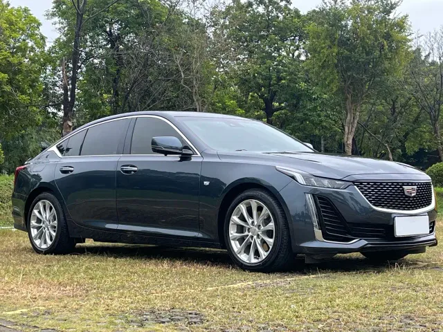 Cadillac CT5 — Фото автомобиля 3