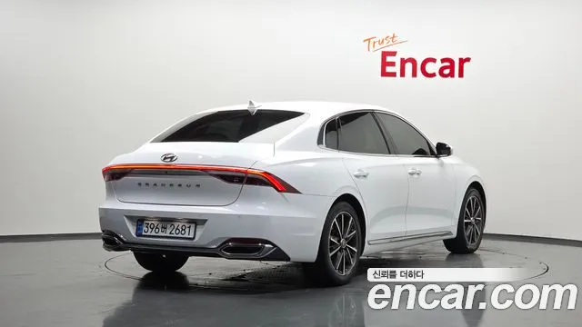 Hyundai Grandeur Новый Grandeur IG 3.0 LPi (Для проката) — Фото автомобиля 2