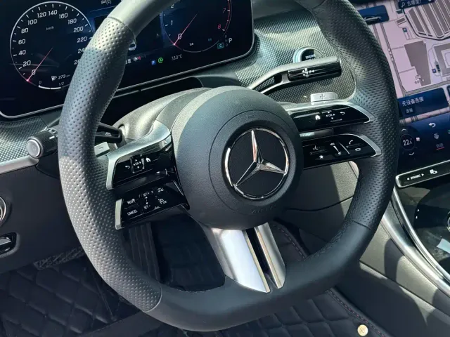Mercedes-Benz C-Class — Фото автомобиля 11