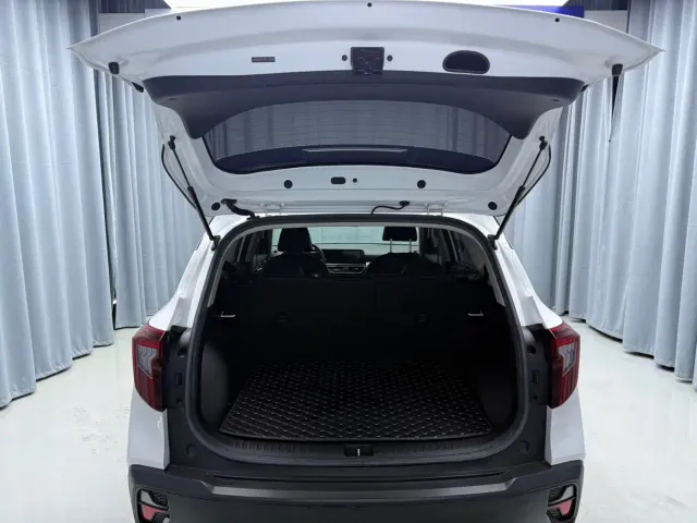 Kia Seltos — Фото автомобиля 9