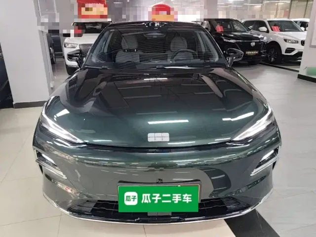 Geely Galaxy Xingyao 8 — Фото автомобиля 2