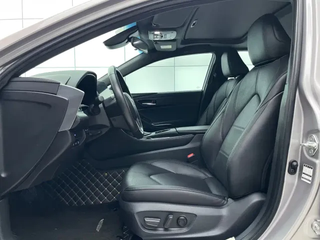 Toyota Avalon — Фото автомобиля 6