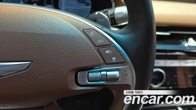 Genesis G80 Бензин 2.5 турбо AWD — Фото автомобиля 17