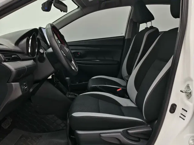Toyota YARiS L Zhi Xuan — Фото автомобиля 7