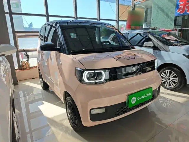 Wuling Hongguang Mini EV — Фото автомобиля 3