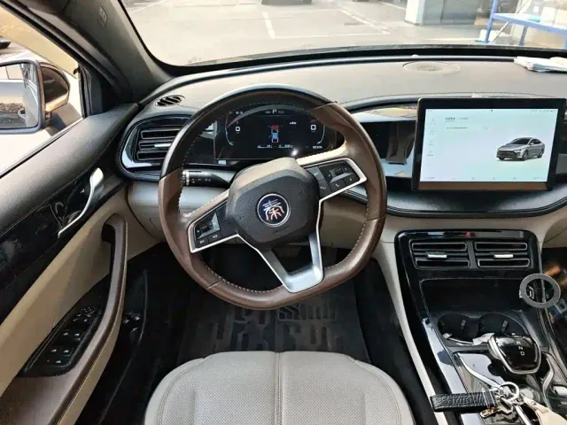 BYD Qin PLUS — Фото автомобиля 6