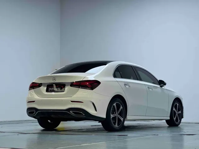 Mercedes-Benz A-Class — Фото автомобиля 17