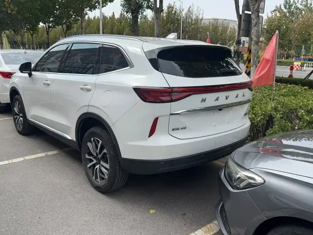 Haval H6 — Фото автомобиля 18