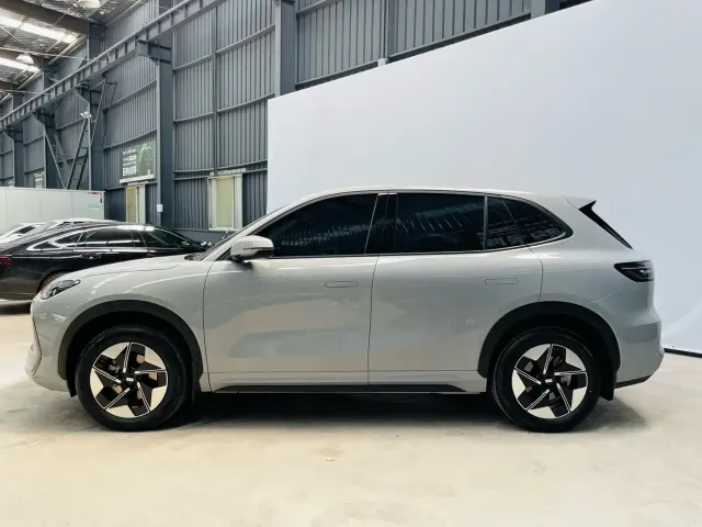 Geely Galaxy E5 — Фото автомобиля 7