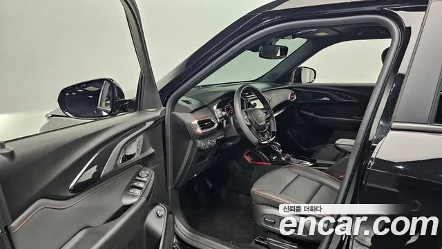 ChevroletGMDaewoo Trailblazer Trailblazer 1.3 турбо 4WD — Фото автомобиля 10