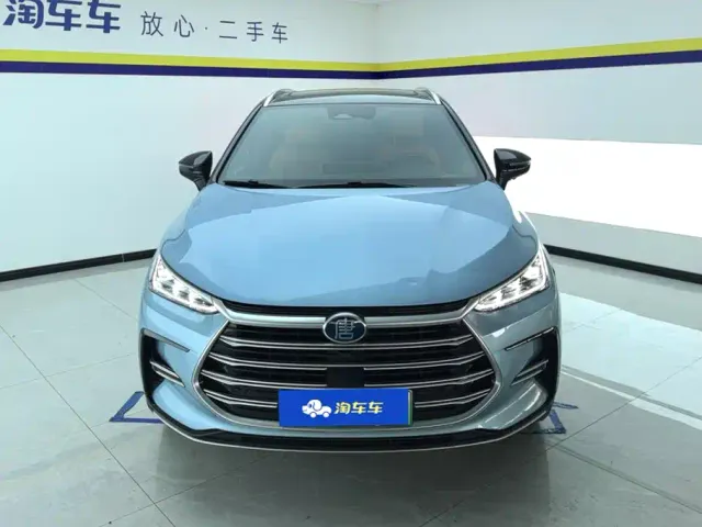 BYD Tang — Фото автомобиля 2