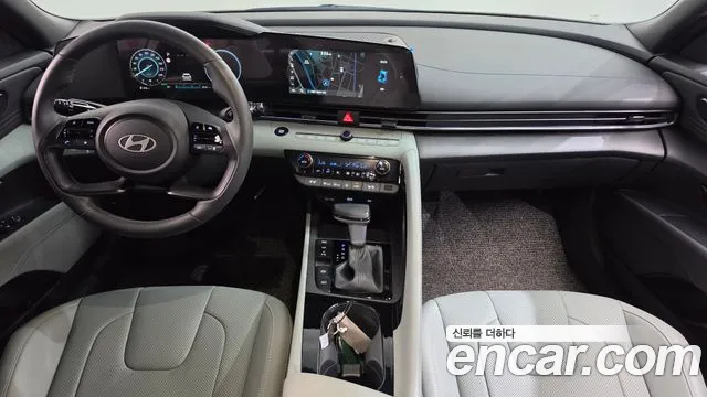Hyundai AVANTE Inspiration — Фото автомобиля 7