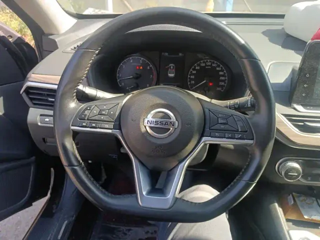 Nissan Teana — Фото автомобиля 15