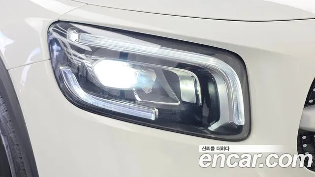 Mercedes-Benz GLB-Class — Фото автомобиля 7