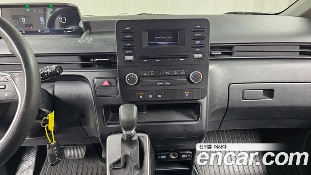 Hyundai Staria Staria Карго 3 места — Фото автомобиля 14