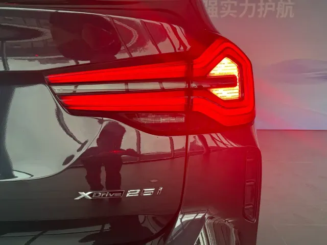 BMW X3 — Фото автомобиля 14
