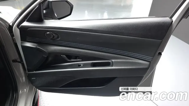 Hyundai AVANTE — Фото автомобиля 23