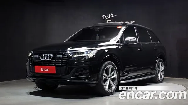 Фотография автомобиля — Audi Q7 4M