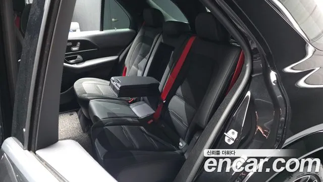 Mercedes-Benz GLE-Class — Фото автомобиля 6