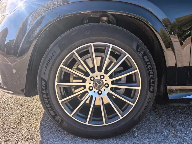 Mercedes-Benz GLE-Class — Фото автомобиля 4