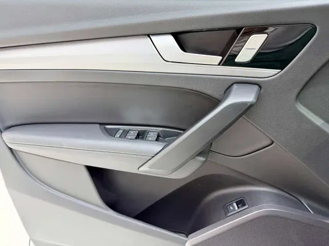 Audi Q5L — Фото автомобиля 16