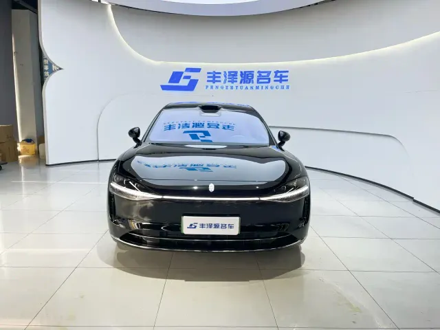 Stelato S9 — Фото автомобиля 2