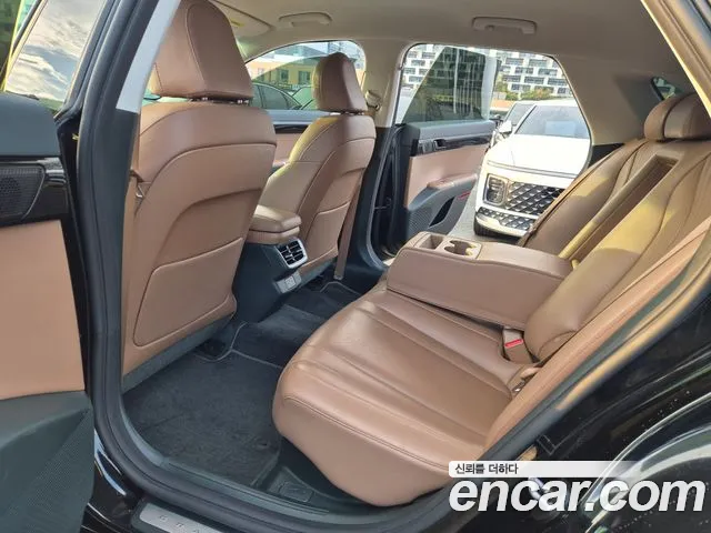 Hyundai Grandeur GN7 — Фото автомобиля 11
