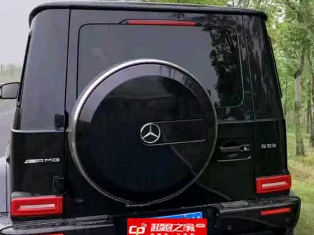 Mercedes-Benz G-Class — Фото автомобиля 2