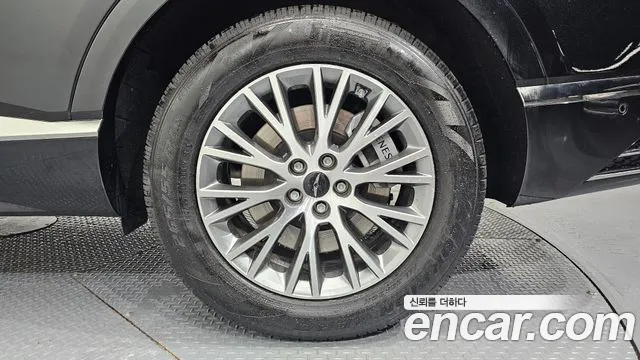 Genesis GV80 2.5T Бензин AWD — Фото автомобиля 21