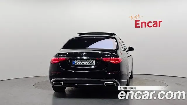 Mercedes-Benz S-Class — Фото автомобиля 4