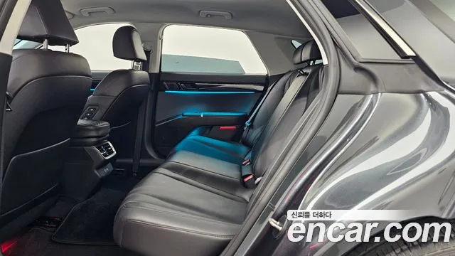 Hyundai Grandeur GN7 — Фото автомобиля 16