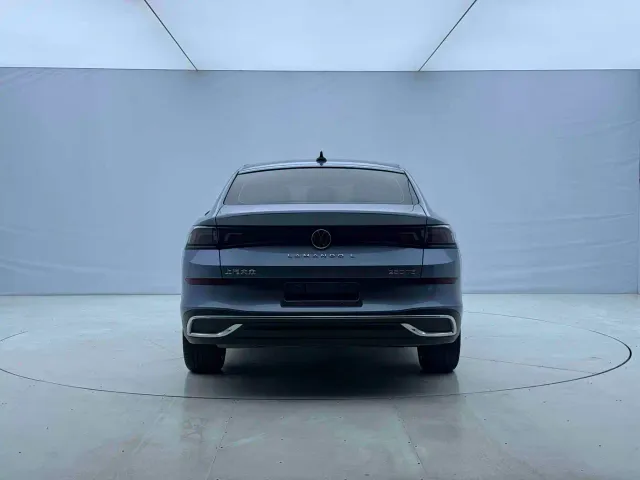 Volkswagen Lamando — Фото автомобиля 5