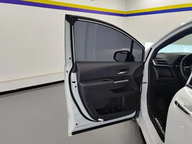 Toyota Sienna — Фото автомобиля 7