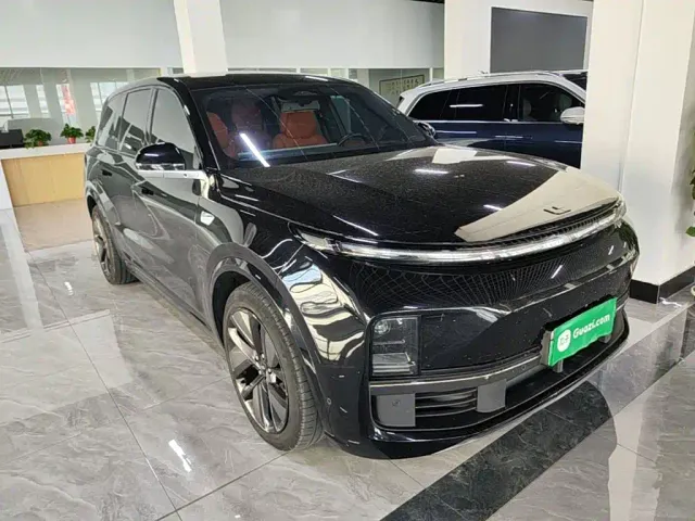 Li Auto L9 — Фото автомобиля 3